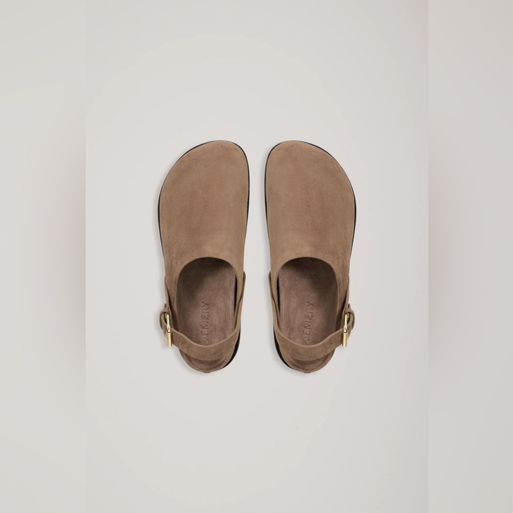 A.EMERY The Louis Clog